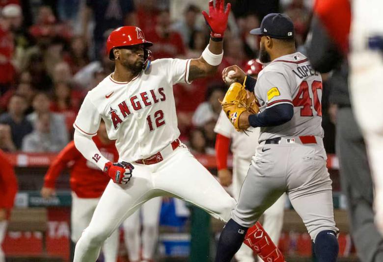 Pelea MLB